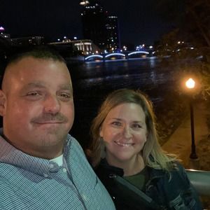 Meet your Posher, Jen